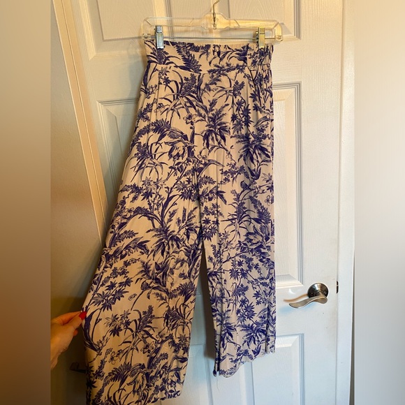 HM flowy pants (capris) with pockets - Picture 2 of 5